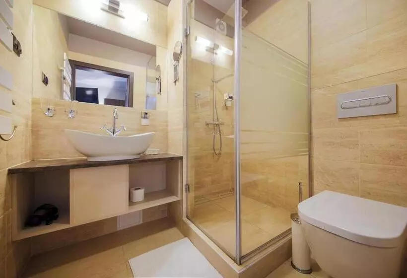 Majatalo B&m Guesthouse