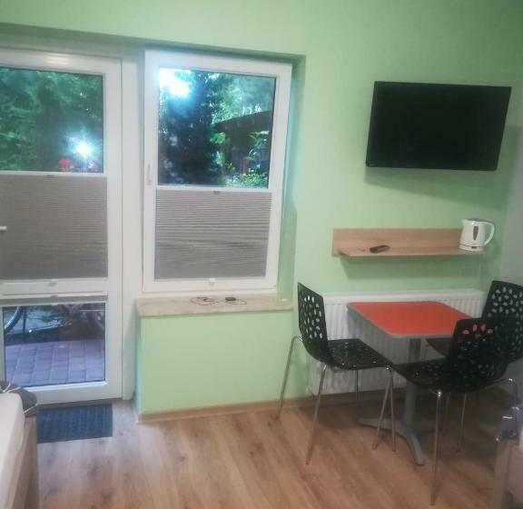 بنسيون Noclegi Julia