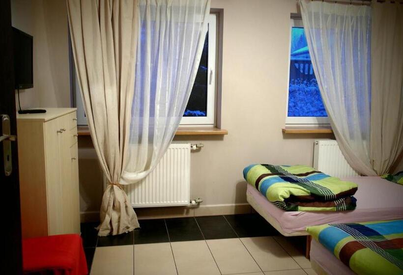 پانسیون Topolowa