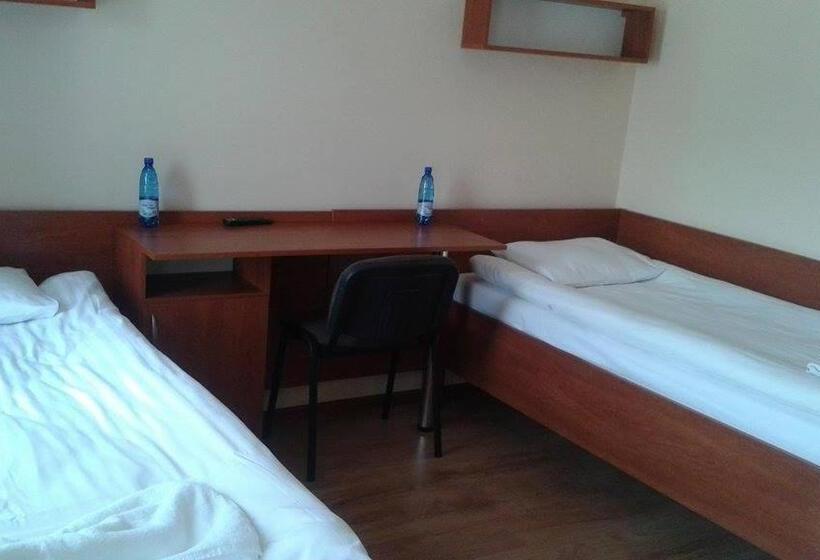 بنسيون Willa Marina Widzew