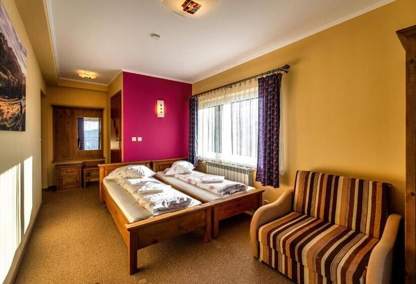 פנסיון Willa Paula