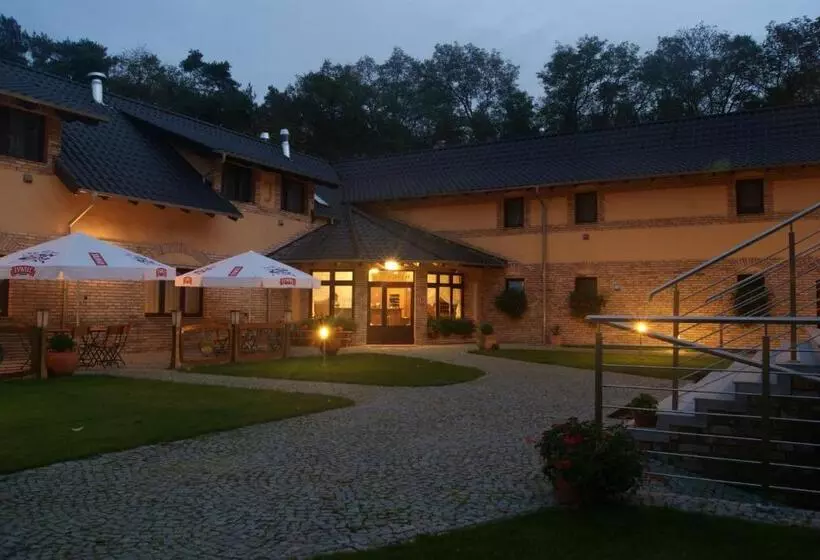 Pensjonat Leśniczówka