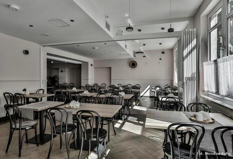 Resort Ośrodek Wczasowy Temida