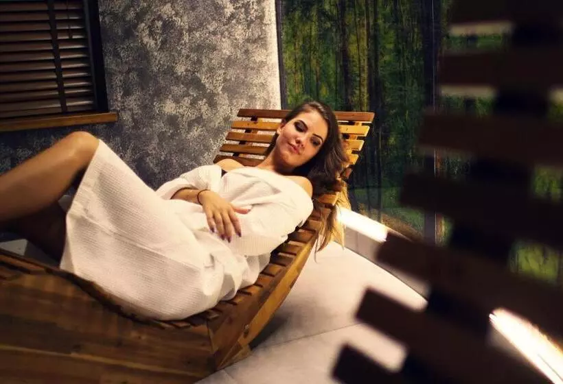 Lomakeskus Półwysep Wądzyń