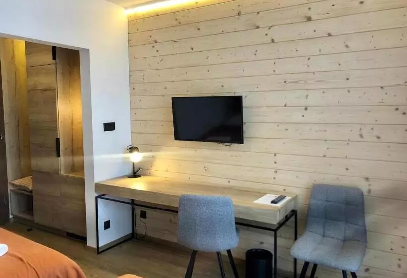 Retkeilymaja Chata Walichnowska