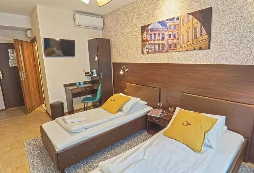 هاستل Noclegi Orla 6