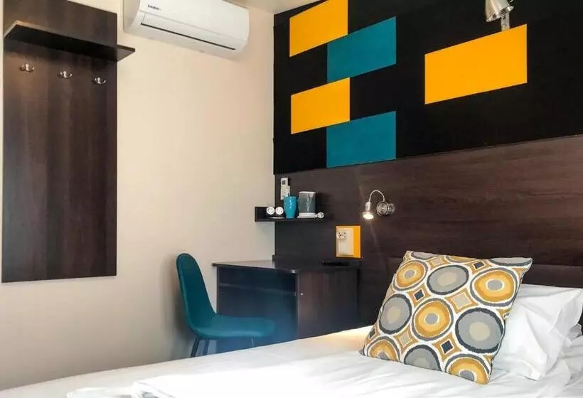 هاستل Noclegi Orla 6