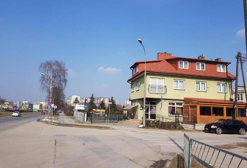 فندق صغير Roadway