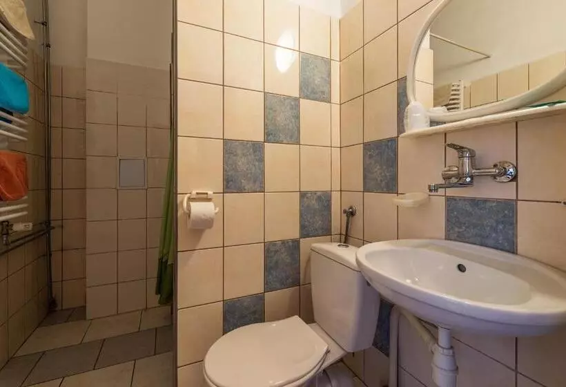 هاستل Savoy Wrocław