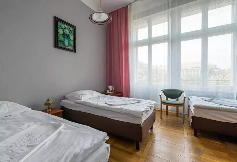 هاستل Savoy Wrocław