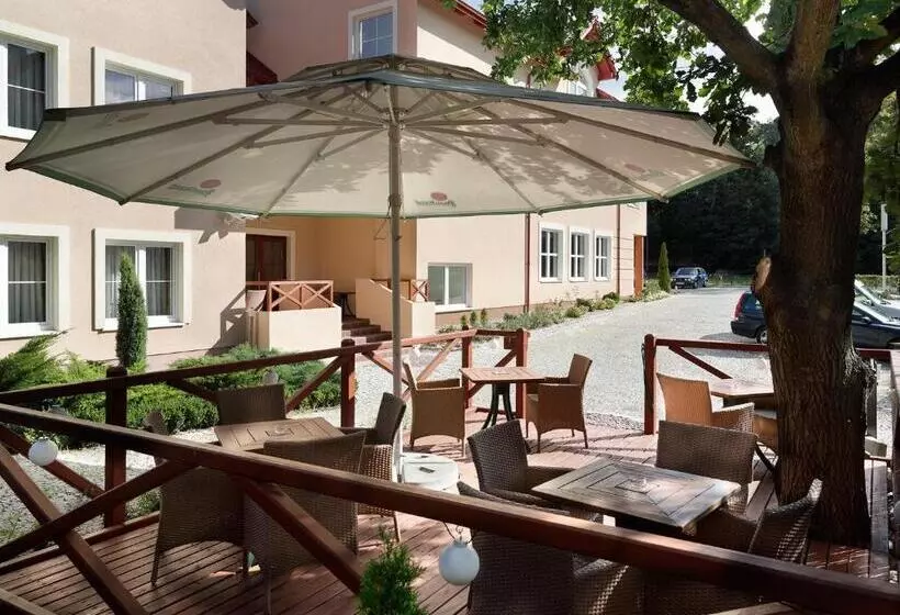 Aura   Hotel & Restaurant & Sauna