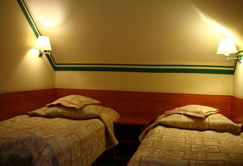 تختخواب و صبحانه Amicus żoliborz