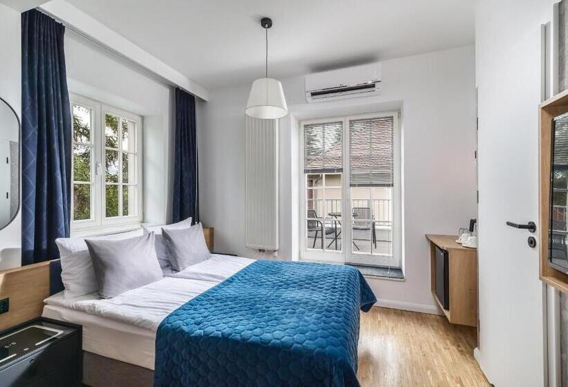 مبيت وإفطار Grand Tulipan