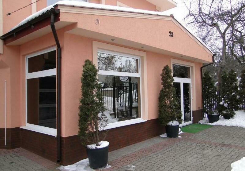 تختخواب و صبحانه Pokoje Hotelowe Dux