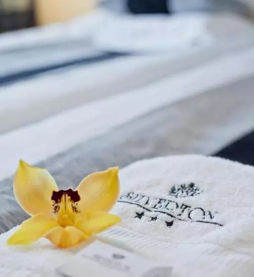 ベッドアンドブレックファースト Silverton  Sauna,jacuzzi,mini Siłownia,bar Sezonowy, Przyjazny Rodzinom