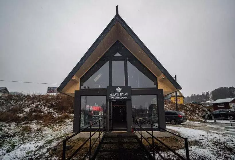 ベッドアンドブレックファースト Silverton  Sauna,jacuzzi,mini Siłownia,bar Sezonowy, Przyjazny Rodzinom