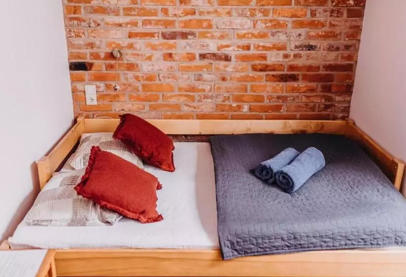 Aamiaismajoitus (B&B) Villa Hubertus