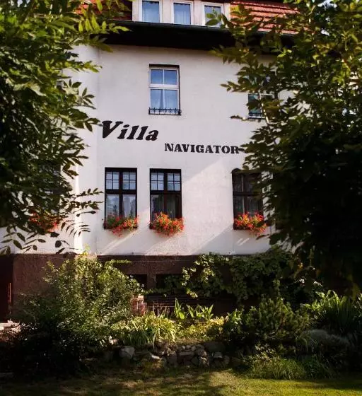 Aamiaismajoitus (B&B) Villa Navigator