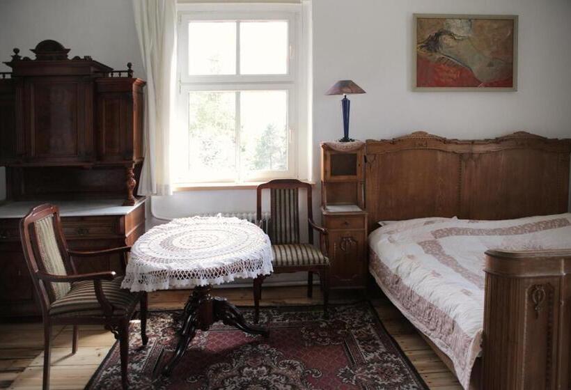 Bed and Breakfast Villa Navigator