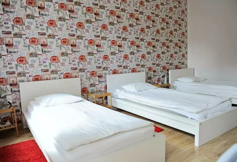 Cent Hostel
