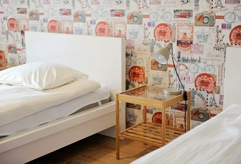 Cent Hostel