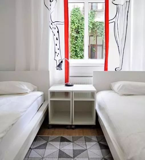 Cent Hostel