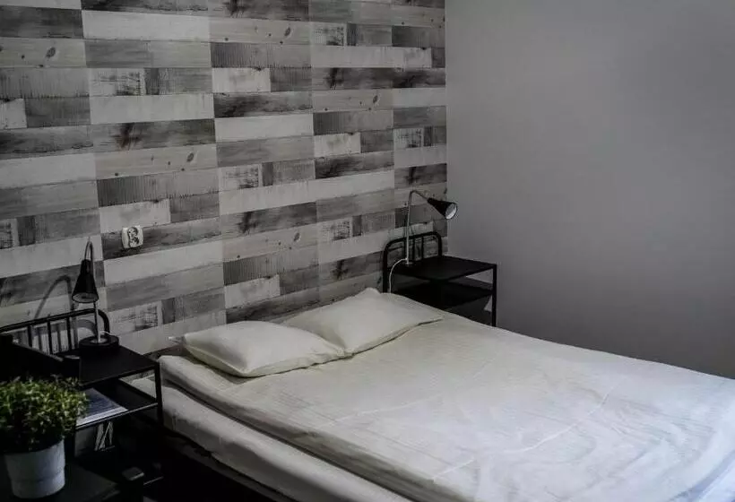 Cent Hostel