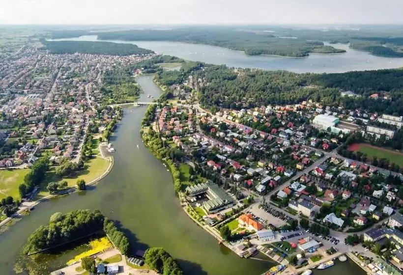 هتل Nad Nettą