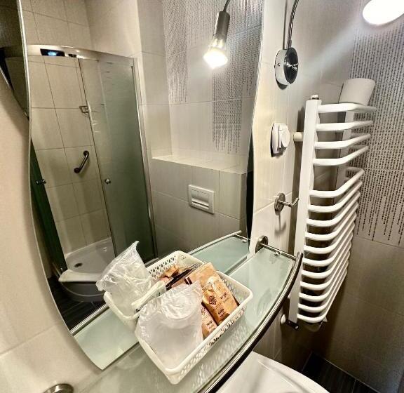 Hotel Pod Dębami