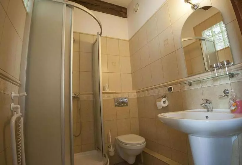 Hotelli Restauracja Pod Parowozem