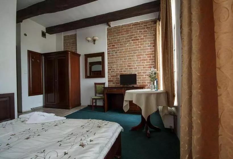 Hotelli Restauracja Pod Parowozem