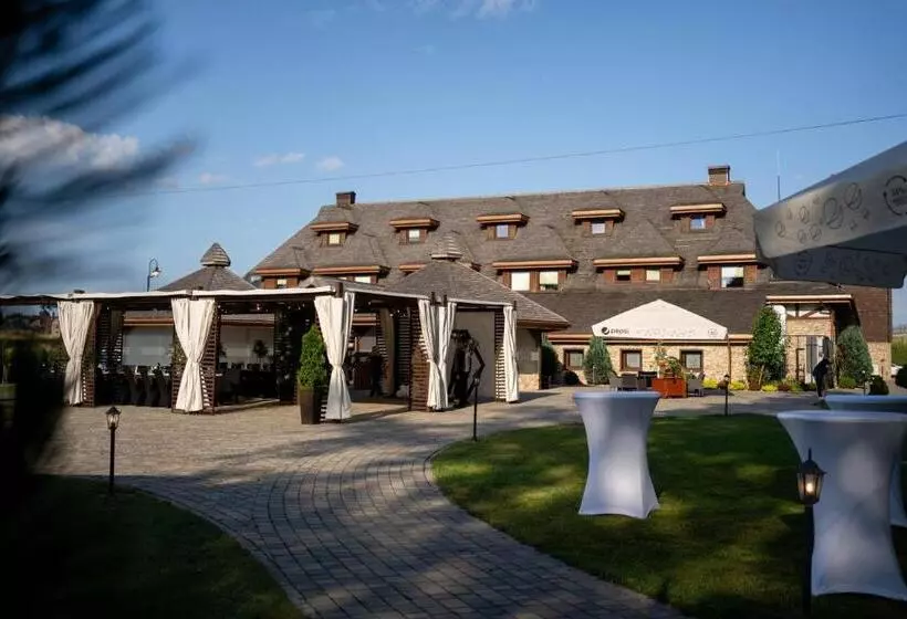 Hotelli & Spa  Kasztel Uniejów