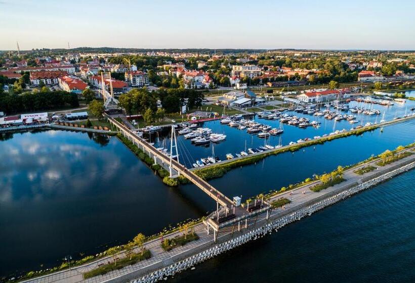 בית מלון כפרי Zamek