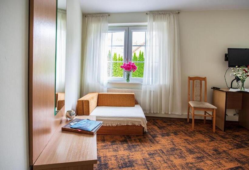 בית מלון כפרי Zamek