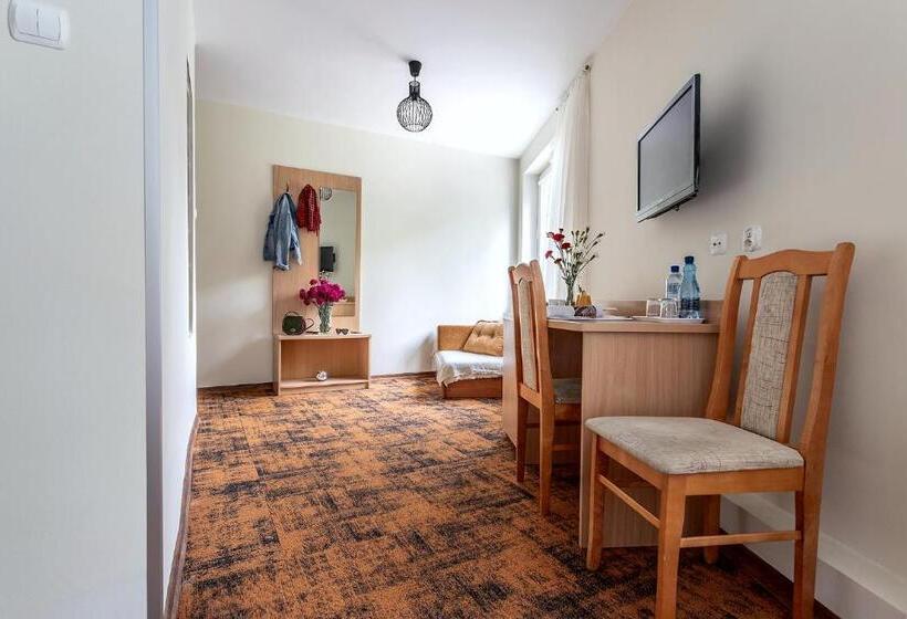 בית מלון כפרי Zamek