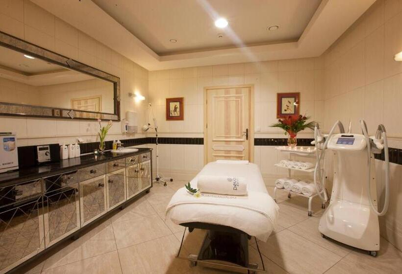 בית מלון כפרי Zamek