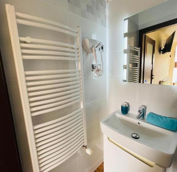 ペンション Noclegi Airportpark