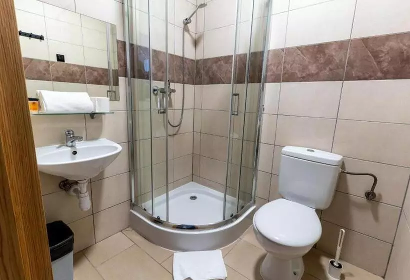 Pirat Hotel & Spa Hotel Z Basenem