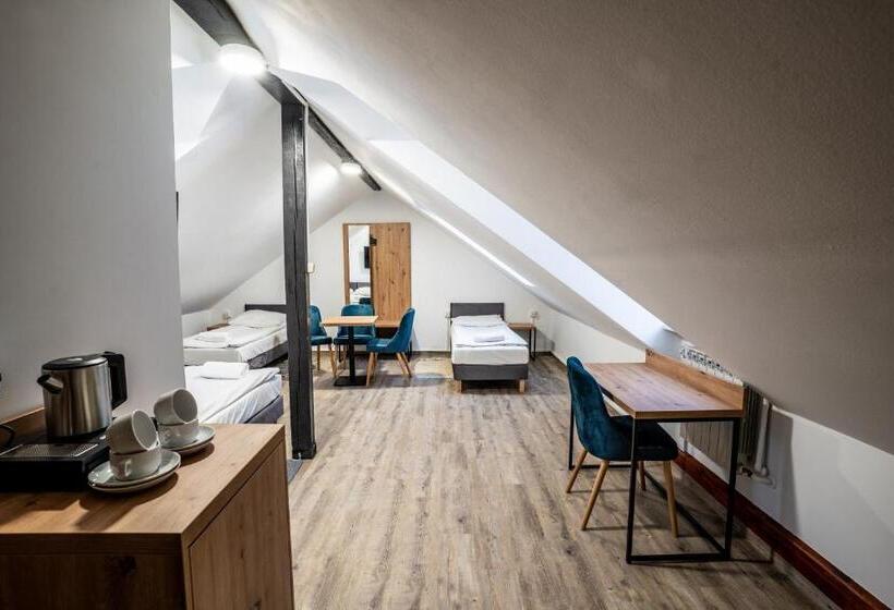 Pirat Hotel & Spa Hotel Z Basenem