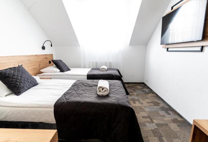 Pirat Hotel & Spa Hotel Z Basenem