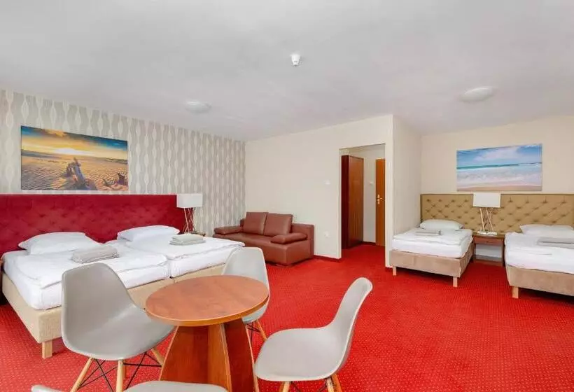 Lomakeskus Gryf Ośrodek Międzywodzie