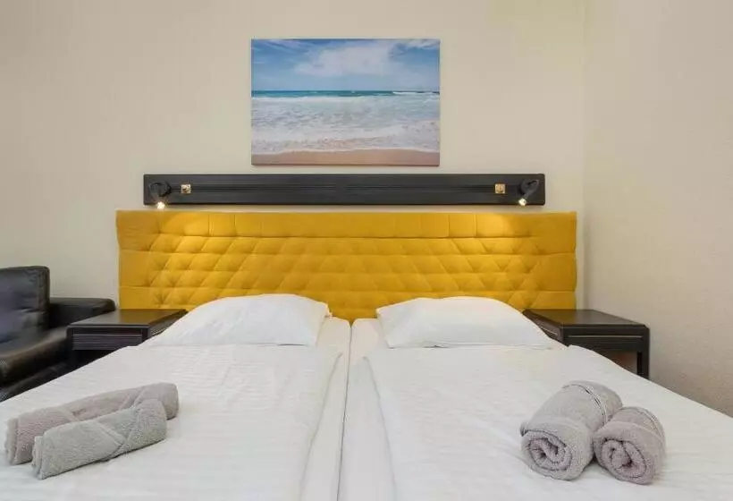 Lomakeskus Gryf Ośrodek Międzywodzie