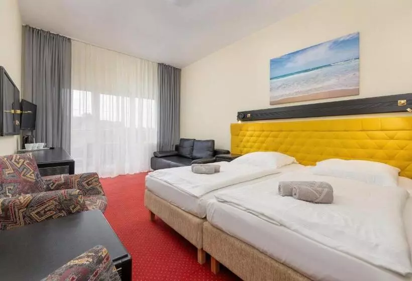 Lomakeskus Gryf Ośrodek Międzywodzie