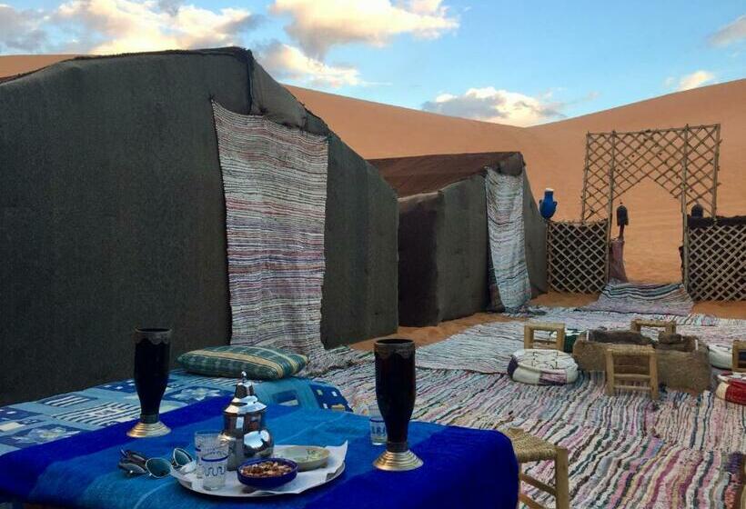 Alberg ハッサンとラクダツアー