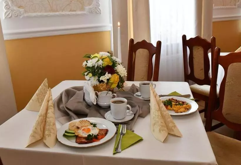 Aamiaismajoitus (B&B) Arkadia Radziejów