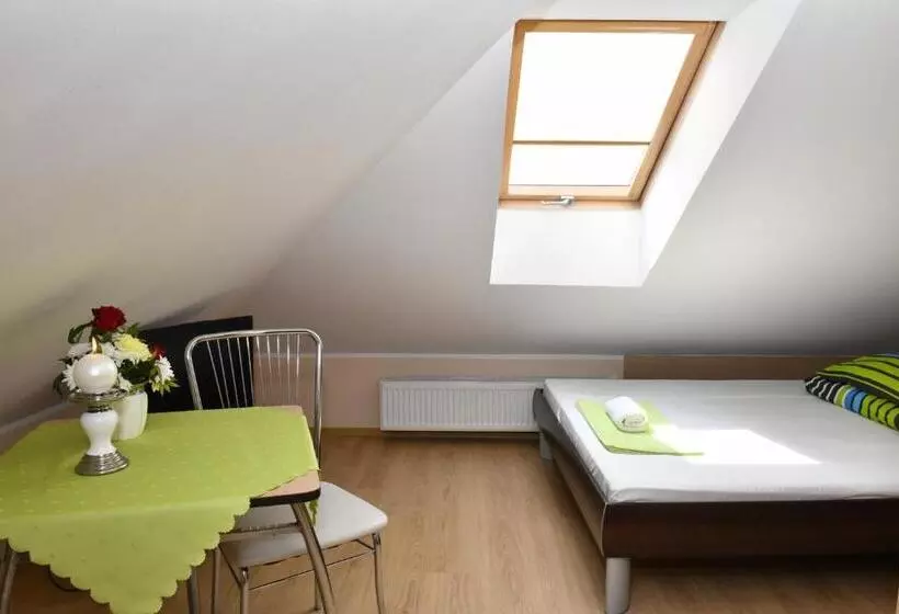 Aamiaismajoitus (B&B) Arkadia Radziejów