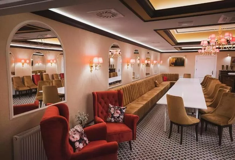 Aamiaismajoitus (B&B) Arkadia Radziejów