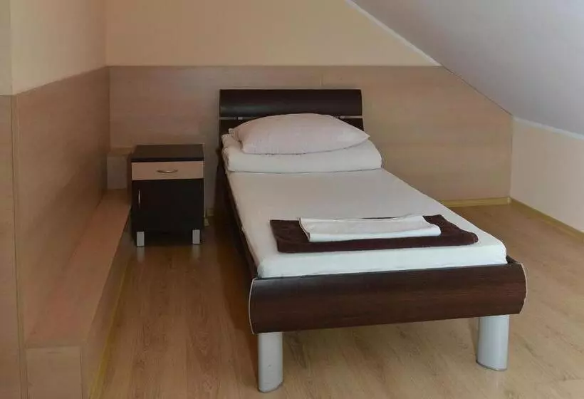 Aamiaismajoitus (B&B) Arkadia Radziejów