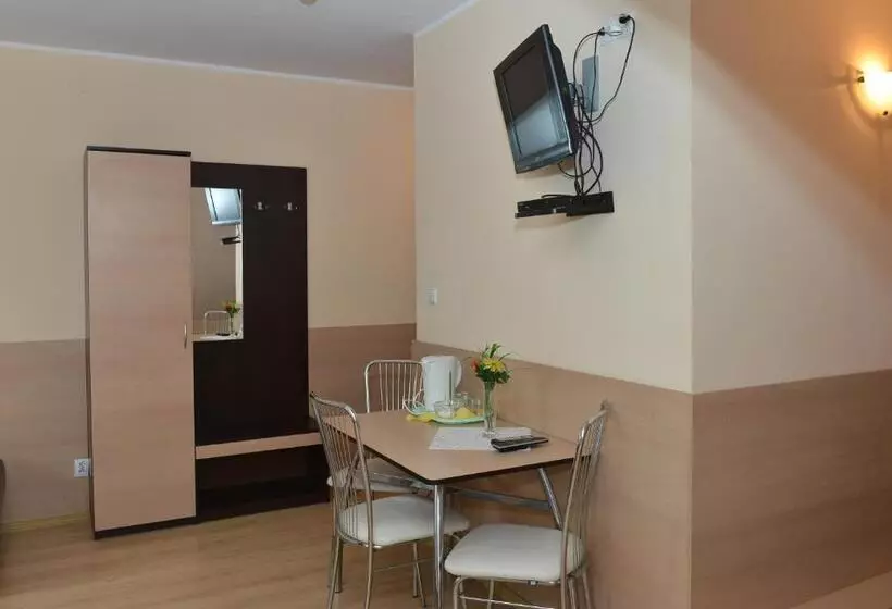 Aamiaismajoitus (B&B) Arkadia Radziejów