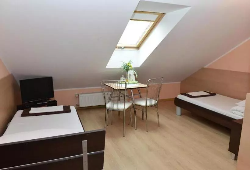 Aamiaismajoitus (B&B) Arkadia Radziejów